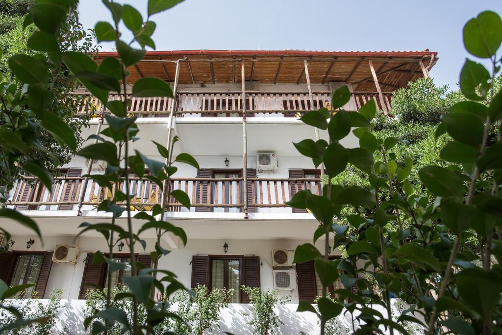 Monemvasia Green Apartments Екстериор снимка