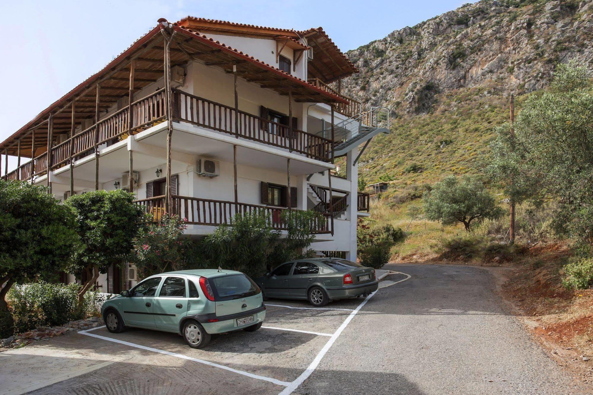 Monemvasia Green Apartments Екстериор снимка